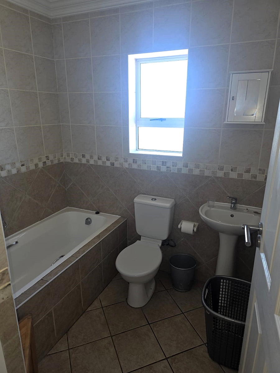 2 Bedroom Property for Sale in Jeffreys Bay Central Eastern Cape